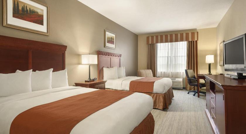 Country Inn & Suites by Radisson Tampa Casino-Fairgrounds FL