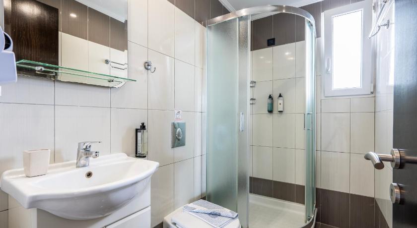 Image of Double or Twin Room with Balcony 2