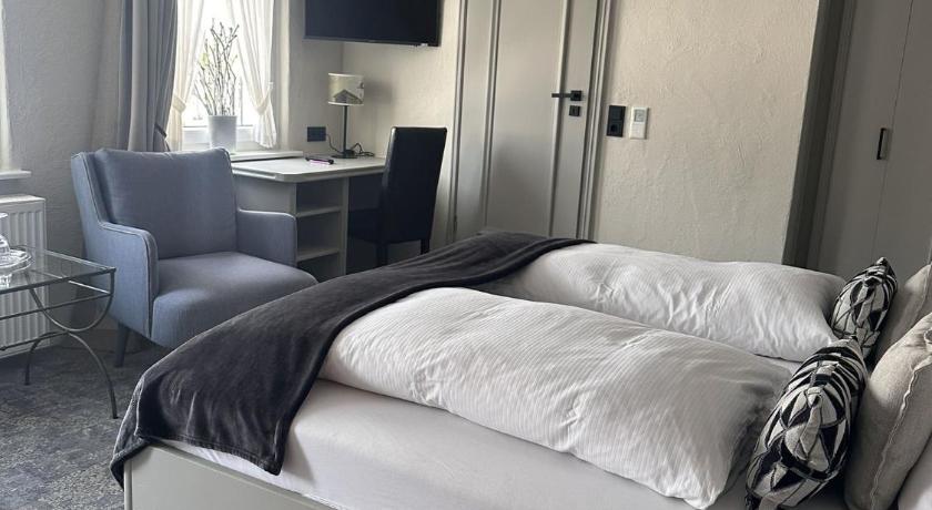 Image of Comfort Double Room with Balcony 4