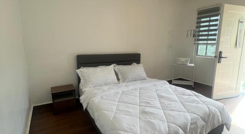 말라카 Rumah Kebun Bonda 2성급 게스트하우스 레스토랑