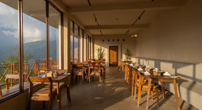 Nana Mountain Resort Mt. Annapurna View — Pokhara (4)