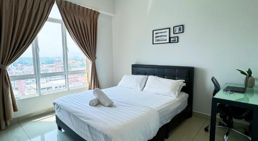 Image of Apartment with View and Balcony 9