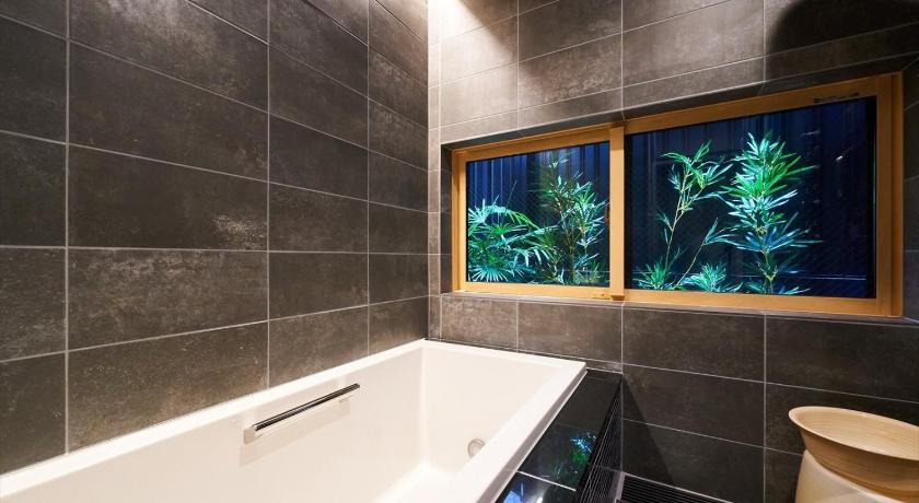 Tokyo Yadoya Asakusa Asagao - Vacation STAY 20726v 4-Star Accommodation pool