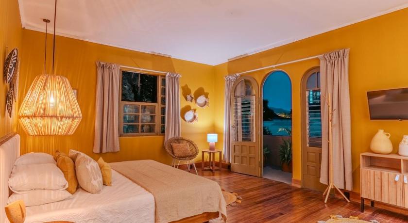 Image of Deluxe Double Room 0