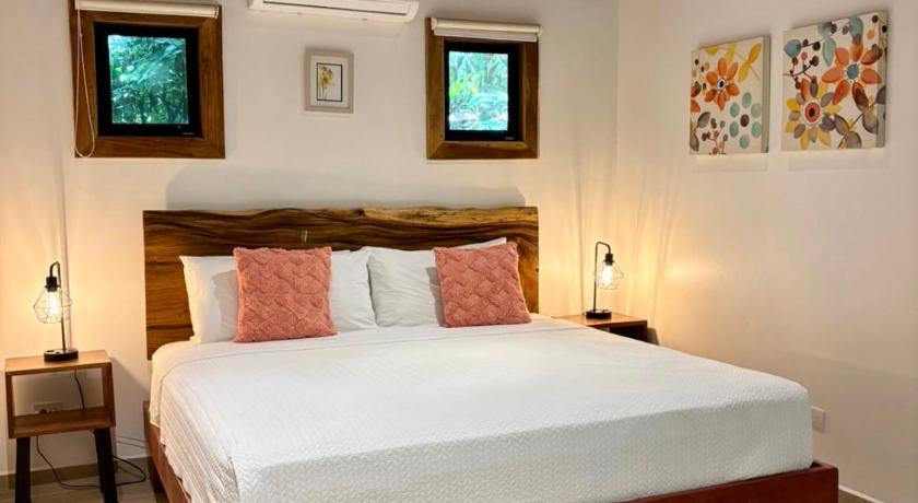 Image of Bungalow with Patio 5