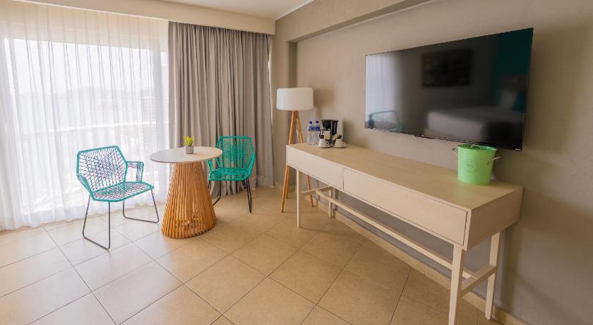 Szoba részleges kilátással a tengerre (Partial Sea View Room) fotója 4