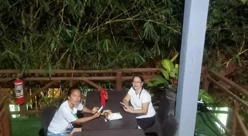Mischa Hostel - image 23