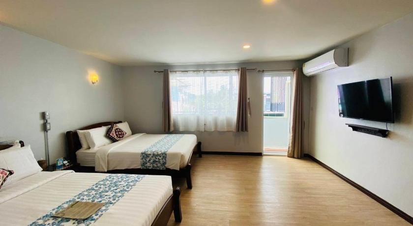 รูปของห้องพักสำหรับ 4 คน ห้องน้ำส่วนตัว (Quadruple Room with Private Bathroom) 4