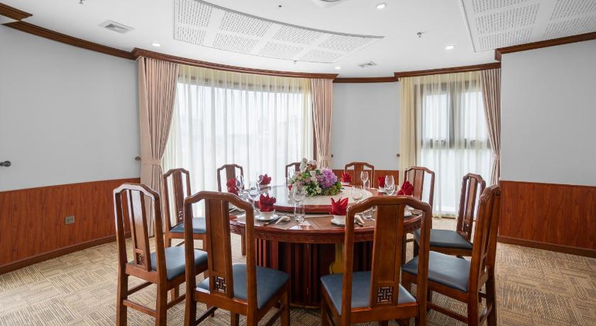 ハノイ 12A&B Đien Bien Phu Hotel Ha Noi 4つ星 ホテル 外観