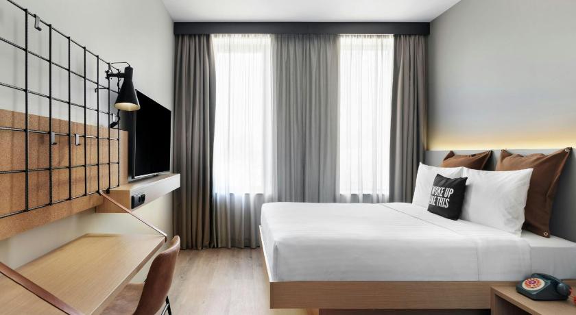 리스본 목시 알프라지드 리스보아 (Moxy Alfragide Lisboa) 3성급 호텔 수영장