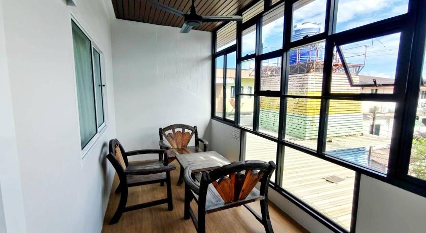 รูปของห้องพักสำหรับ 3 คน (Triple Room) 17