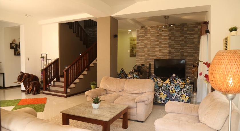 HikkaResort Holiday Villa - image 25