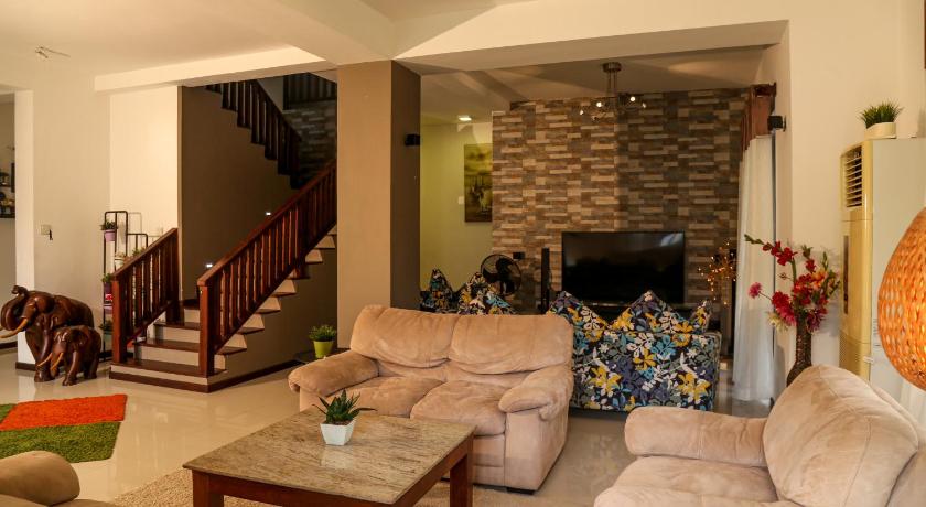 HikkaResort Holiday Villa - image 12