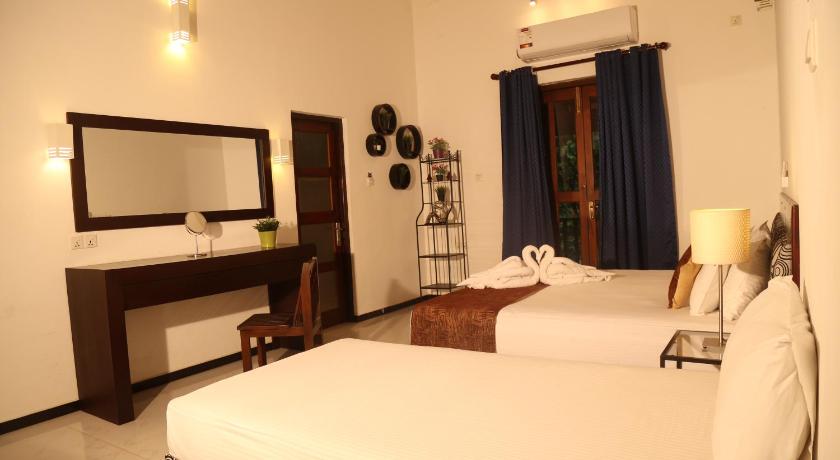 HikkaResort Holiday Villa - image 36