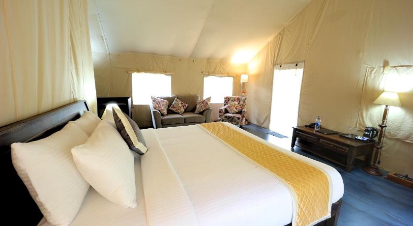 Image of Premium Tent 3