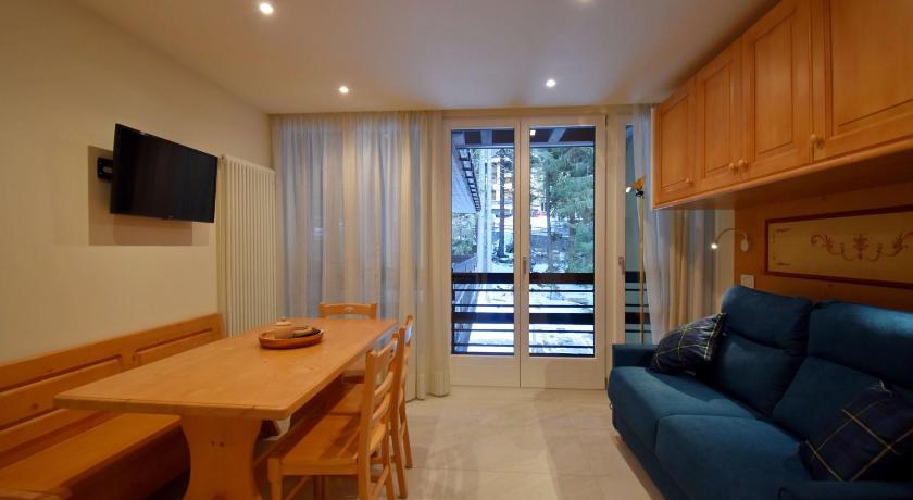 Image of Family Studio 0