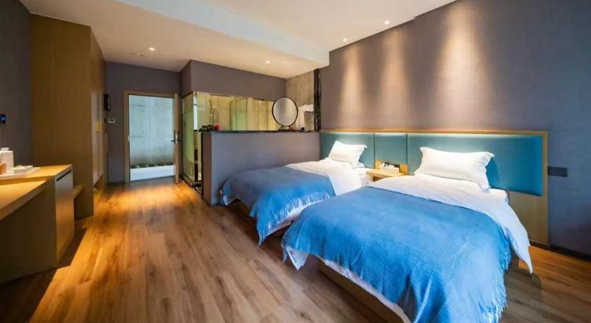 丽江 Baique Liangqi Mountain and Sea Panoramic Hotel 酒店 套房