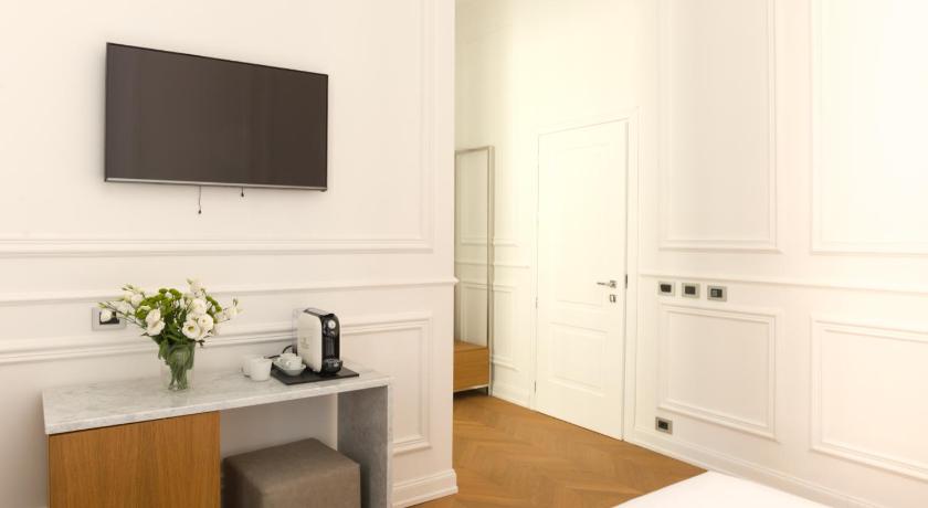 Via Chiodo Luxury Rooms