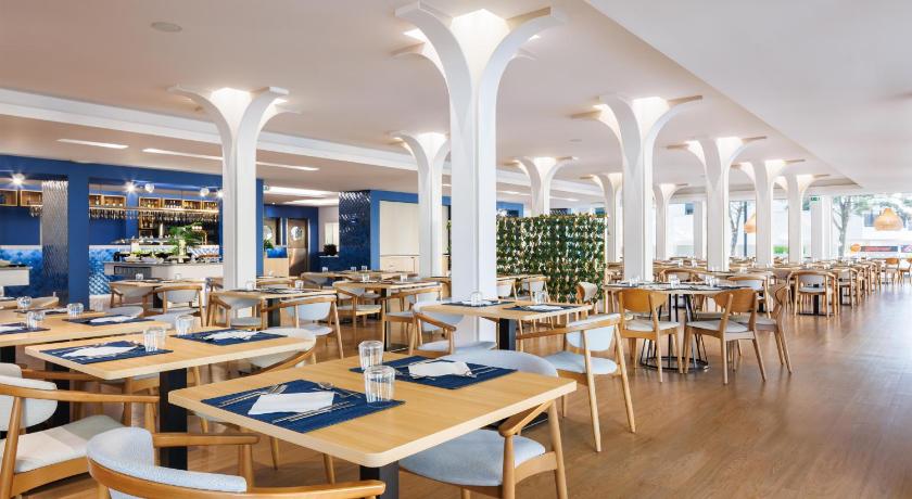 Portimão Jupiter Algarve Hotel 4-Star Hotel suite