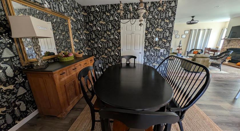 埃利科特维尔 (NY) Spacious Entire home close to HoliMont and Village 4星级 住宿 景观
