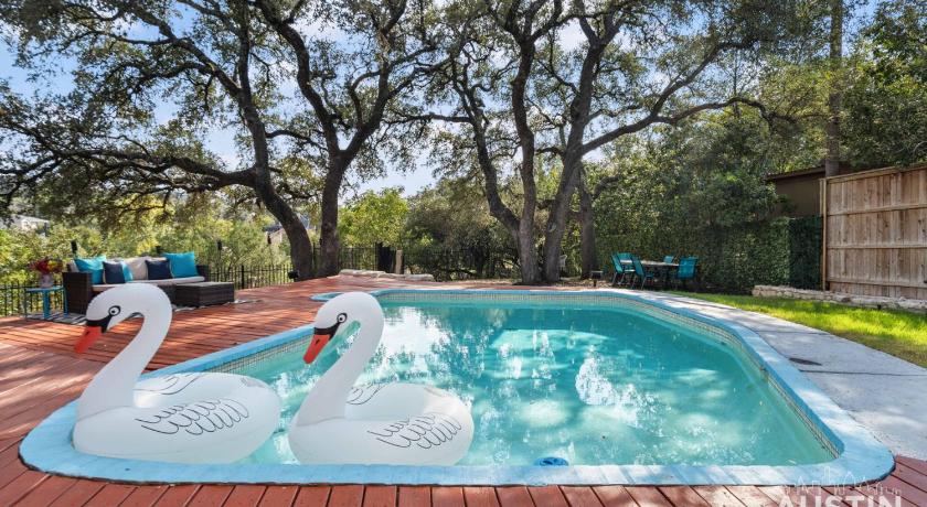 レイクウェイ (TX) Pet Friendly 3BR 3BA Hill Country Home w Private Pool and Grill by Austin Vacay 5つ星 宿泊施設 スイート