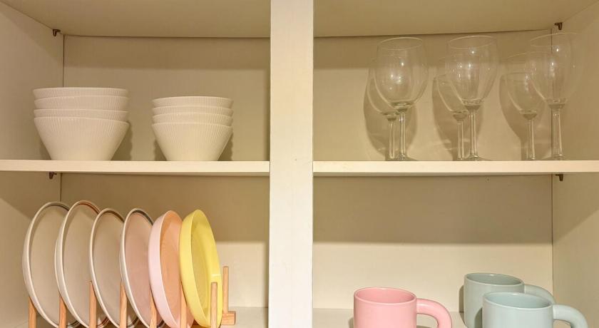 首尔 Cozy Colorful Stay near Hongdae and Airport Line for up to 6 Guests with Luggage Storage 3星级 住宿 外观