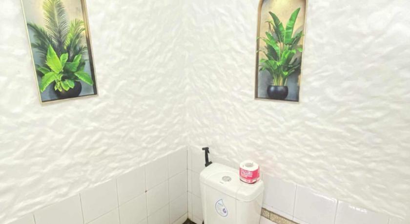 Image of Double Room with Shared Bathroom 10