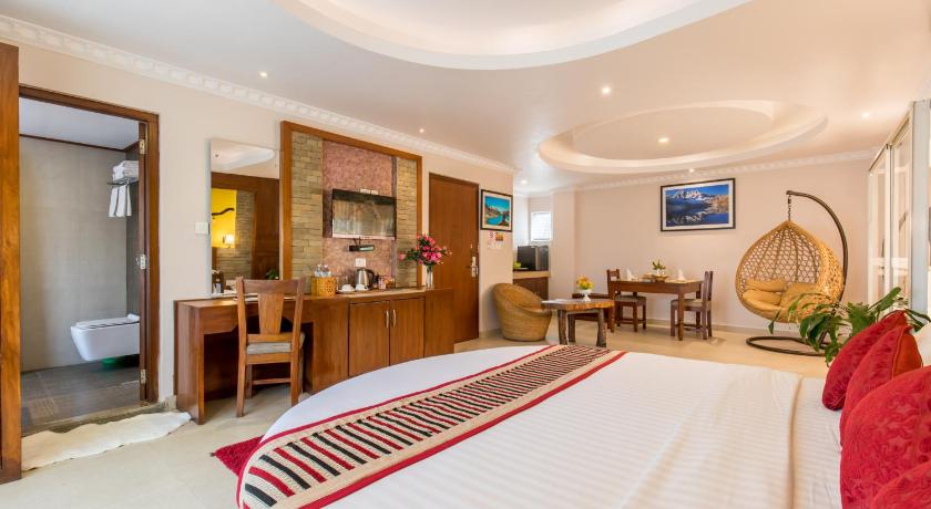 Image of Suite Deluxe 4