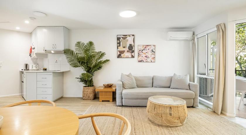 Image of One-Bedroom Suite 15