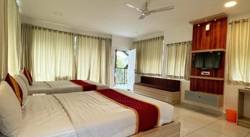 Honeyrock Farm Resort by Skybz - image 20