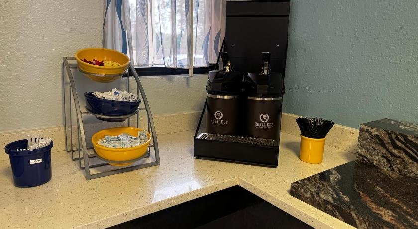 レイクシティ Days Inn By Wyndham Lake City I-10 2つ星 ホテル 客室