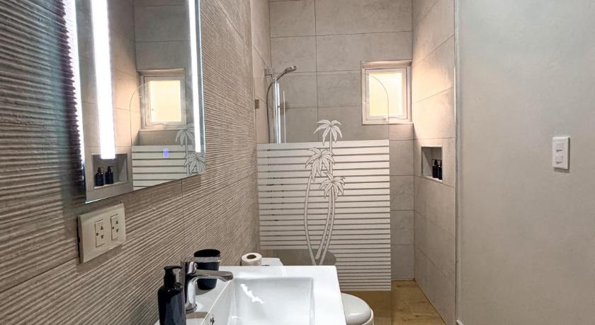 Image of One-Bedroom Apartment 2