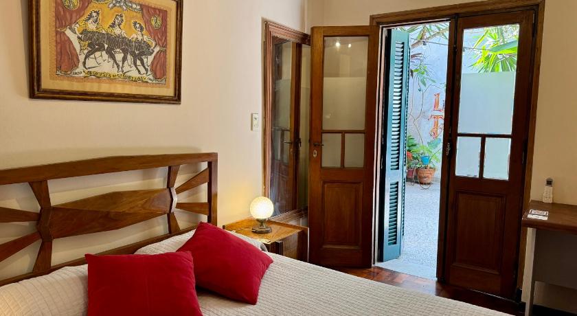 Imagem de Quarto duplo clássico com banheira (Classic Double Room with Bath) 0