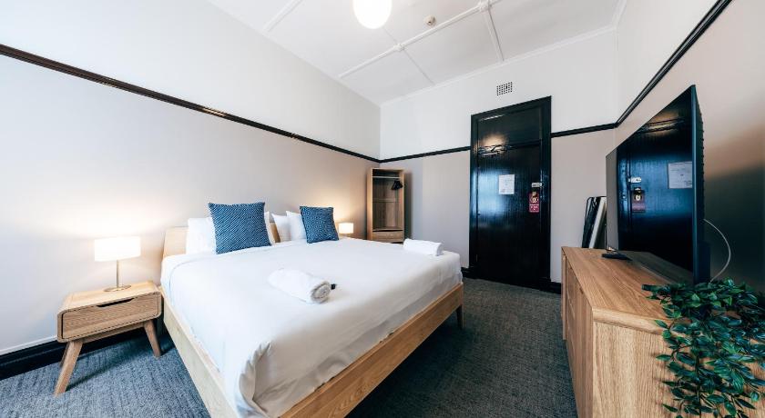 Image of Double Room with shared bathroom room 0