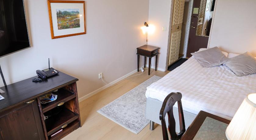 Image of Standard Single Room 1