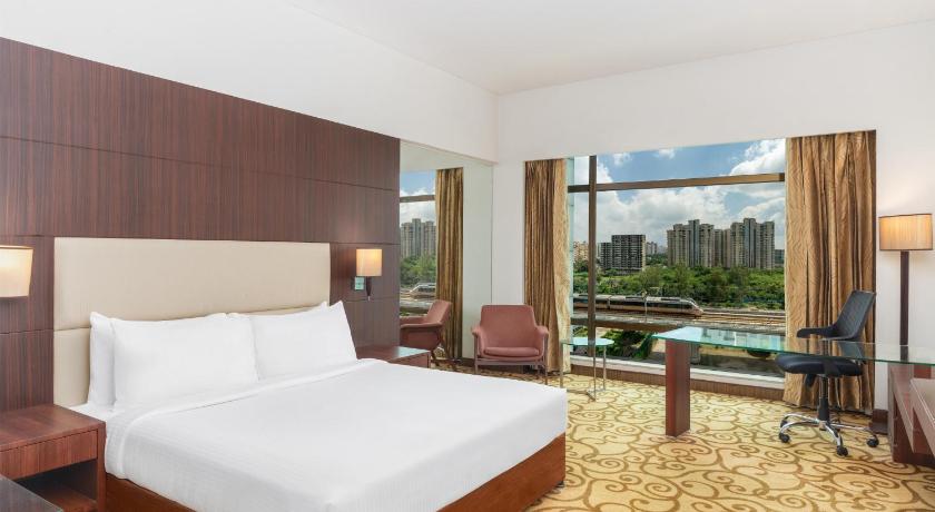 Vaizdas, kuriame – Superior Room -  20% off on session of Spa, Enjoy Happy Hours with 1+1 offer on Alcoholic Beverages, 20% Off on Laundry service 6