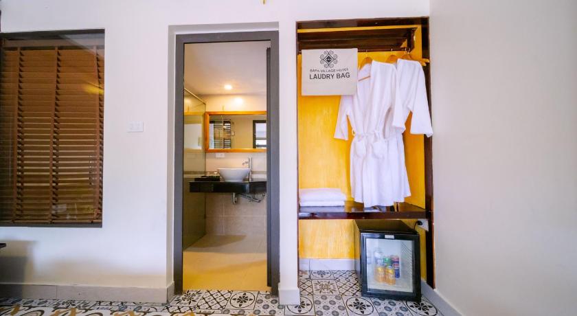 Image of Superior Triple Room 11