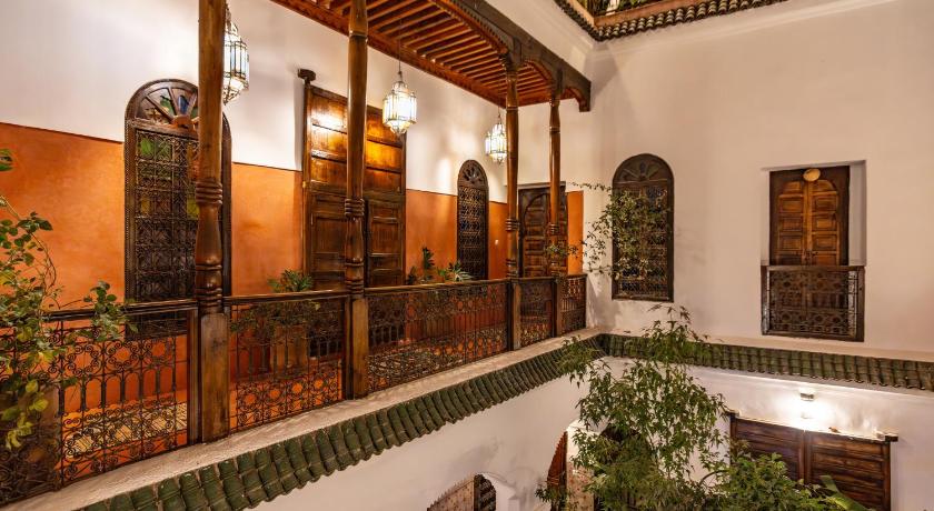 Riad Taghia - image 12