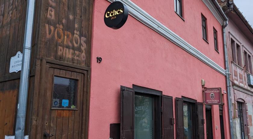 Céhes Guesthouse