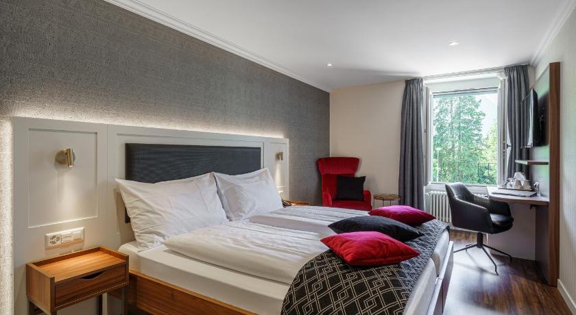 Фото: Двухместный номер Делюкс с 2 кроватями (Deluxe Twin Room) 5