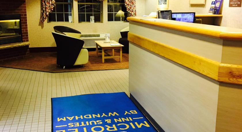 Microtel Inn & Suites by Wyndham Baldwinsville/Syracuse photo