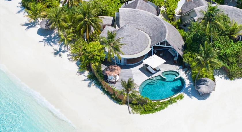 Image of Beach Residence with Pool 6