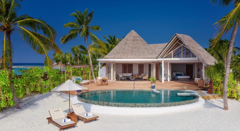Image of Beach Residence with Pool 5