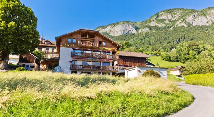 Accueil Savoyard — Hotel in Taninges