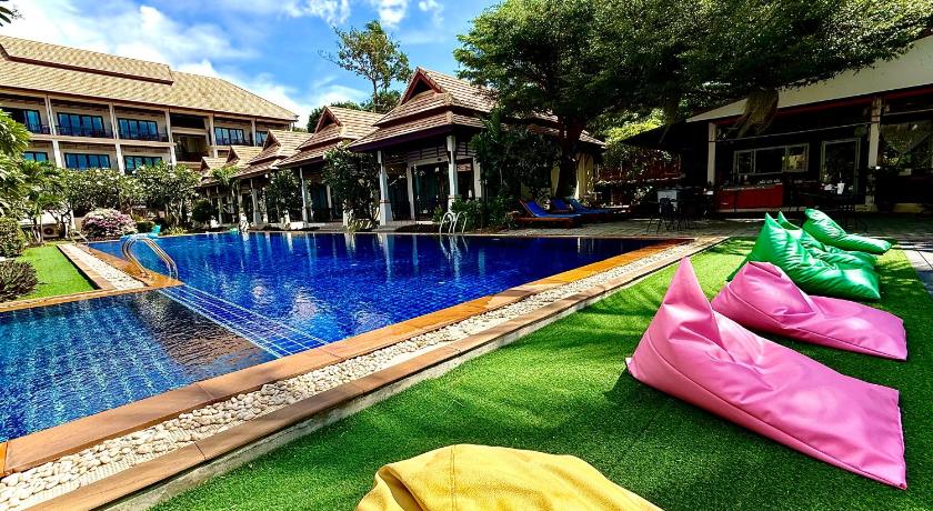 Koh Samui Poolsawat Villa 3-Star Hotel room