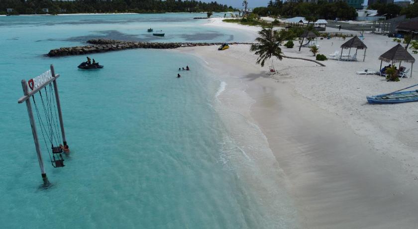 Moodhumaa Inn at Guraidhoo - image 14