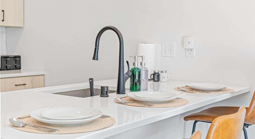 明尼阿波利斯 Modern 1BD Near DT & UMN Gym Street Parking 4星级 住宿 外观