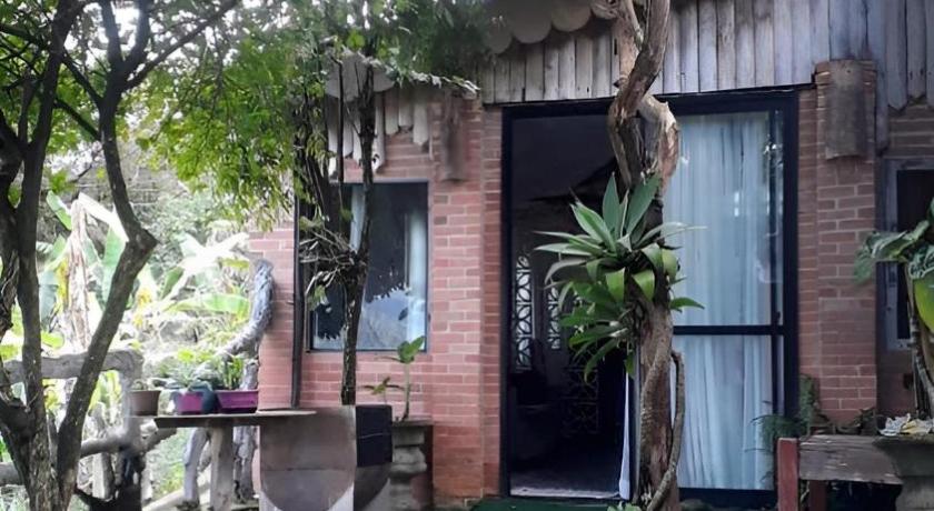 Berto's House HOSTEL