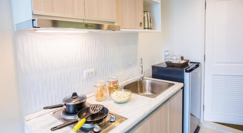 Image of Deluxe Triple Room 7