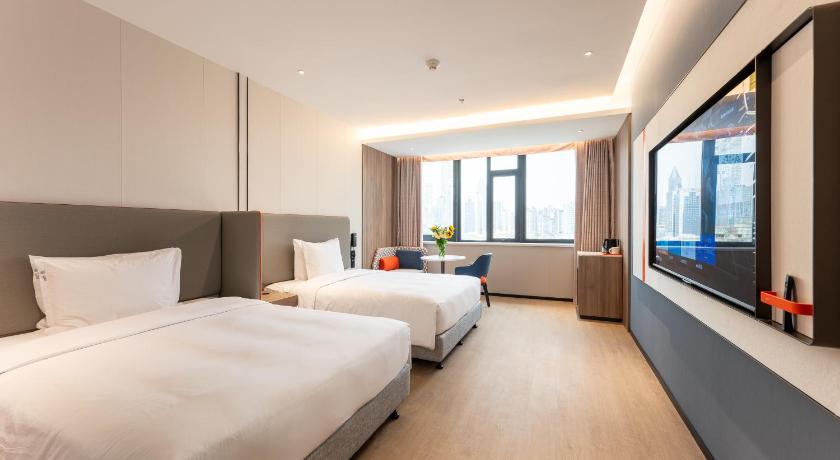 Holiday Inn Express Shanghai Jing'an Temple By IHG - image 12